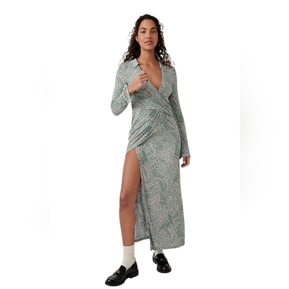 Free People Shayla Floral Long Sleeve Midi Wrap Dress Size M NEW